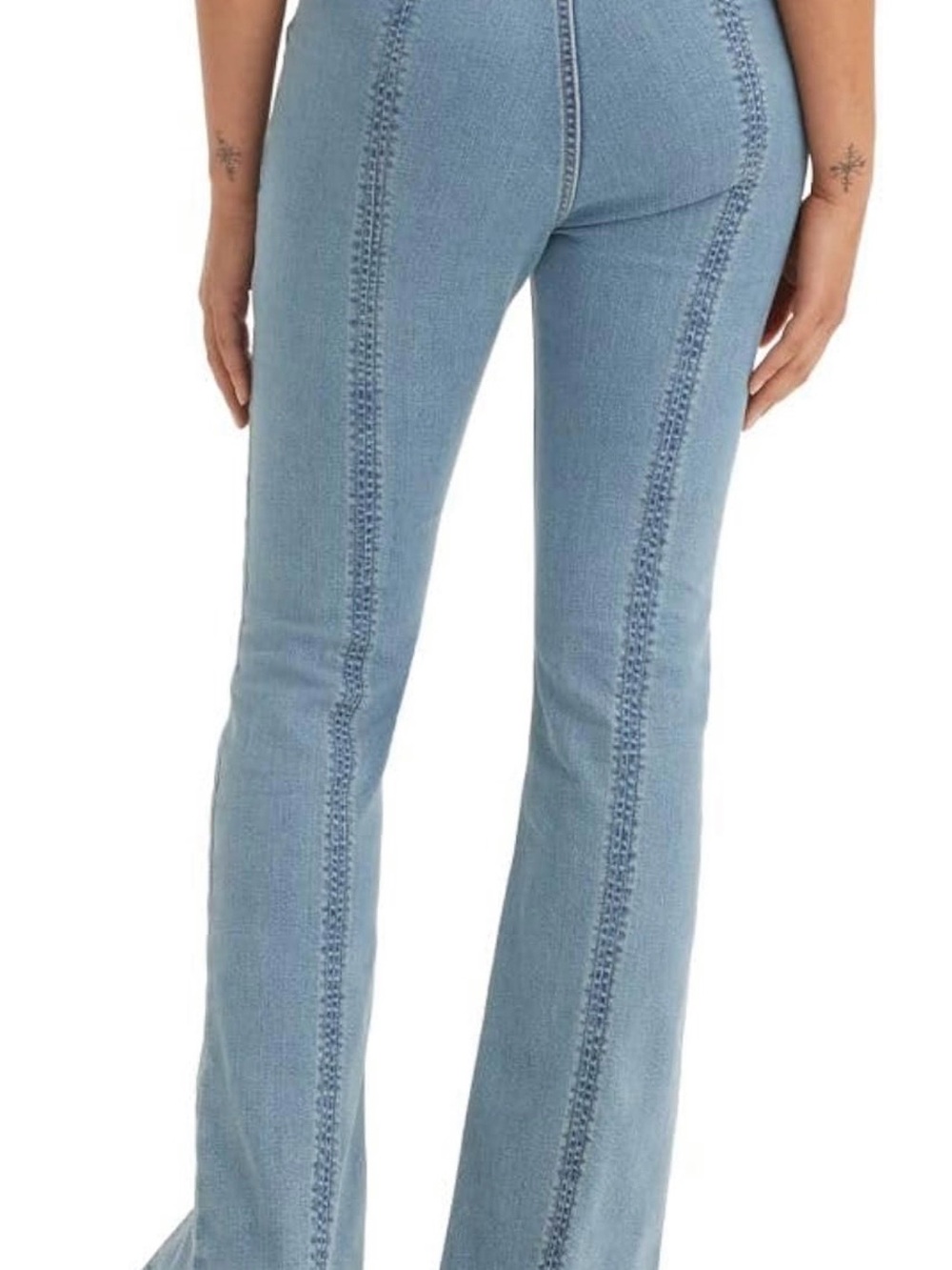 Levi’s Superlow Boot Light Wash Split-Hem Jeans - Picture 3 of 7